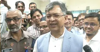 কীসের হাসিনা, কোথায় বক্তব্য দিয়েছে, চেহারা কেউ দেখেছে: প্রশ্ন